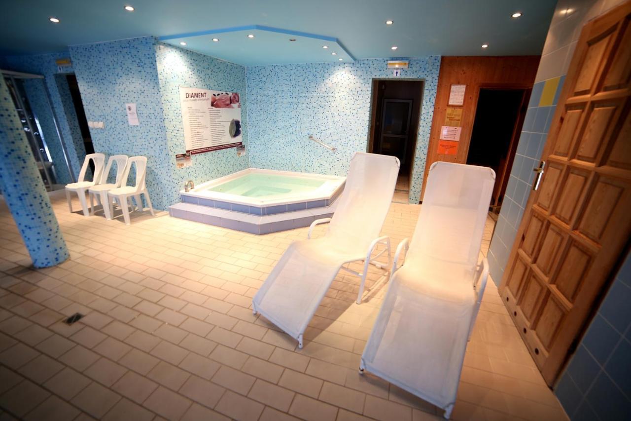 Dom Zdrojowy Diament Spa Grzybowo  Kültér fotó